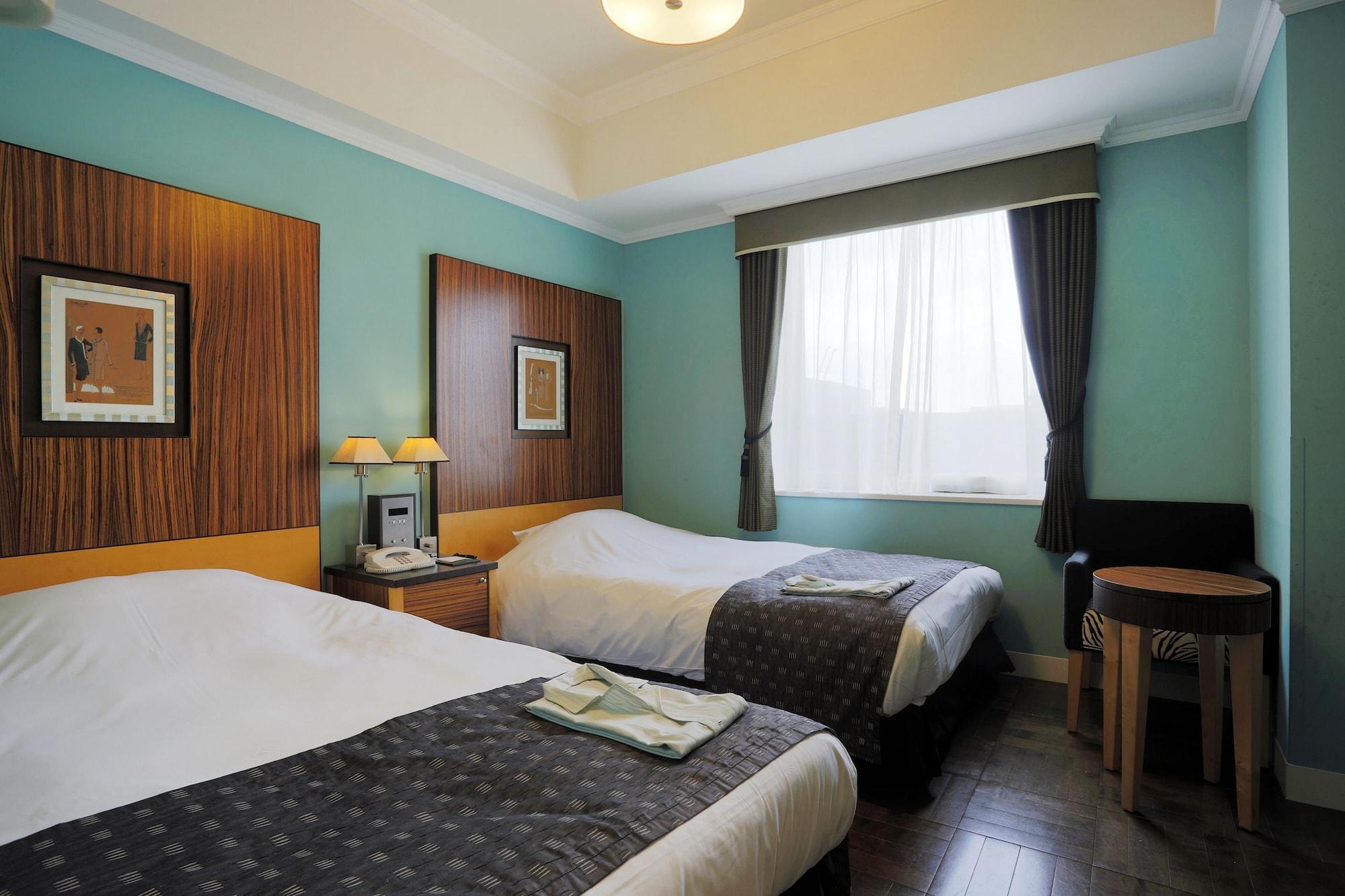 Hotel Monterey La Soeur Fukuoka 4*