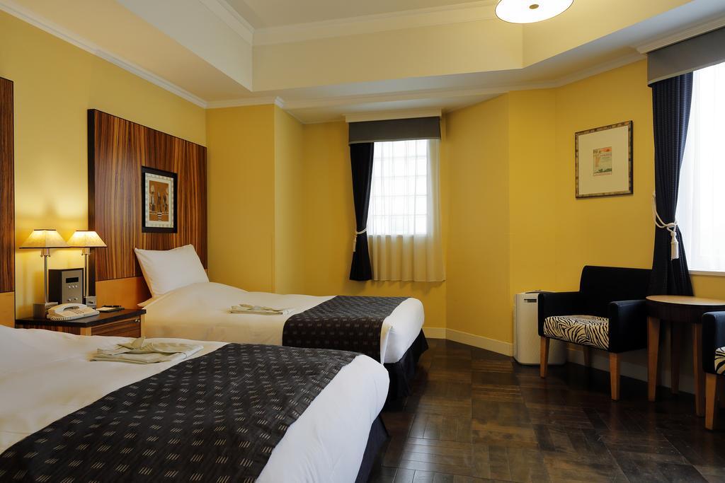 Monterey La Soeur Fukuoka Hotel 4*